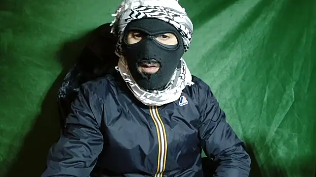 JUSTFORRICH online show from March 9, 2:55 pm