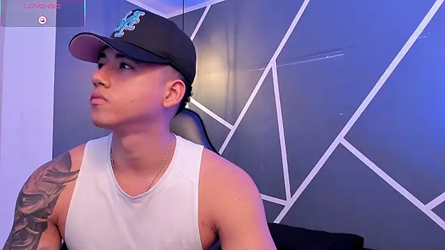 Draven Marceaux online show from February 14, 12:00 pm