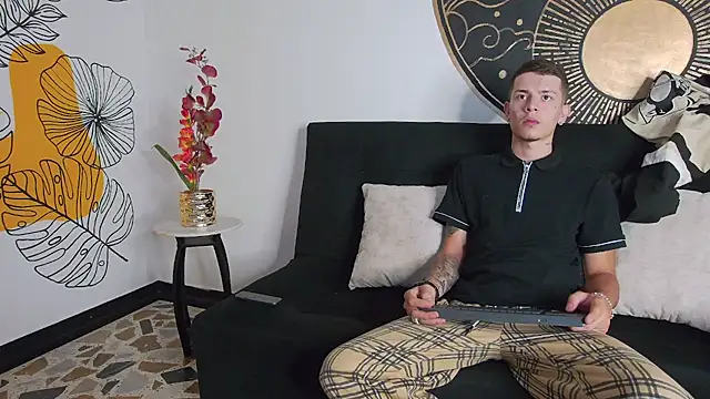 Ryan Miller online show from September 30, 8:12 pm