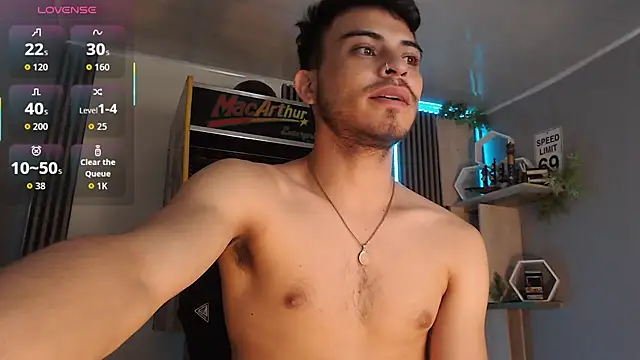 Bastian MCcormick online show from September 26, 1:31 pm