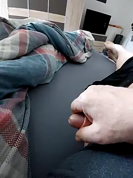 nikfu274 online show from April 8, 7:41 am