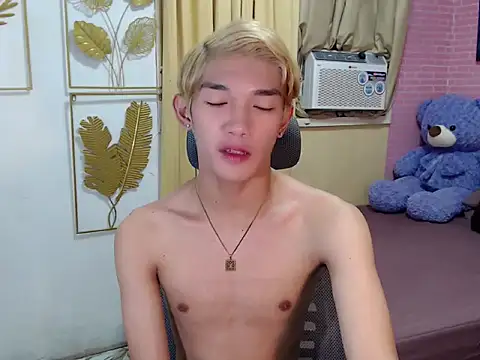 urasian john18 online show from April 16, 9:20 am