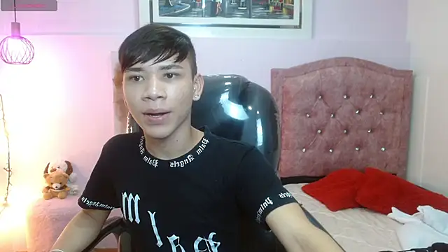 Snapshot of nathanclay chatting on September 25, 3:49 am nathanclay online show from September 25, 3:49 am