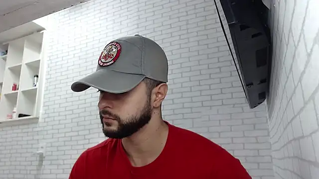 BombeiroHotx online show from March 12, 9:11 pm