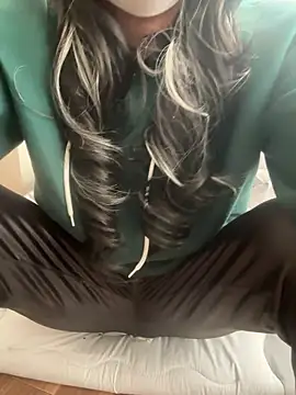 iikangi online show from February 15, 6:08 am