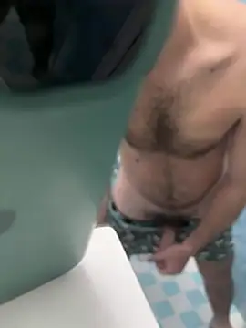 amnnnnnnnnnnn online show from April 13, 4:51 pm