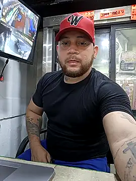 Catire10  online show from December 18, 8:38 pm