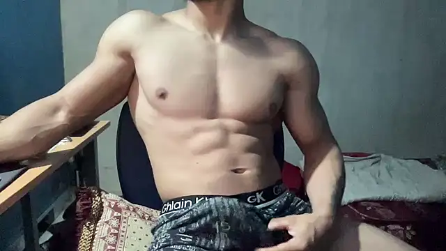 Snapshot of veilofstrength chatting on October 9, 2:49 am veilofstrength online show from October 9, 2:49 am