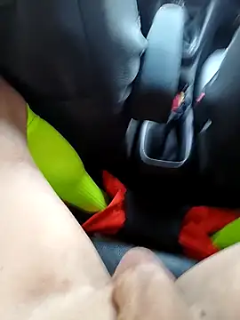 Micki2 online show from March 6, 4:04 pm