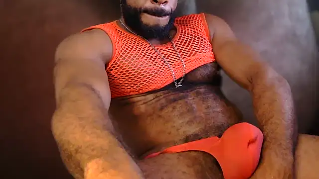 Piercedmuscle80 online show from June 11, 3:43 pm