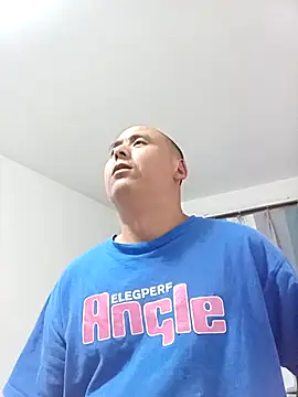 CWQ123 online show from October 8, 12:09 pm