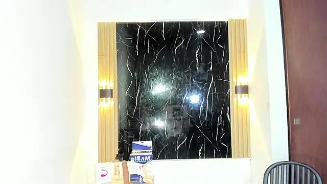 Wyatt Rose online show from October 27, 5:21 am