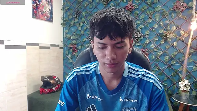 markbowie online show from December 16, 1:40 pm