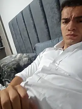 ALPHA DOMINUS  online show from February 22, 7:32 am