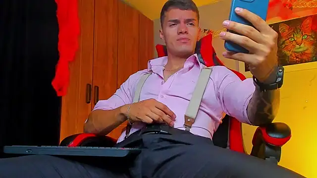 ALPHA DOMINUS  online show from October 14, 3:24 am