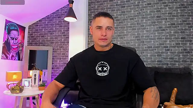 Snapshot of connorsmiith chatting on September 17, 11:55 am connorsmiith online show from September 17, 11:55 am