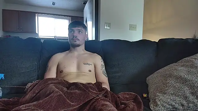 derekmontana2 online show from March 2, 9:44 pm