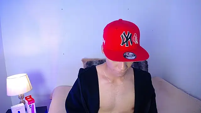 Dulcey  online show from October 3, 4:17 am