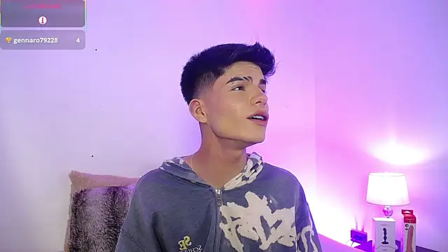 Dulcey  online show from September 27, 7:39 am