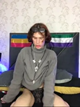 danny rios20 online show from October 28, 2:30 pm