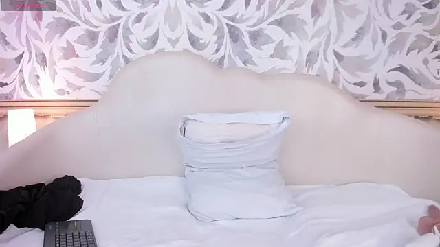 magnus serket online show from January 14, 12:21 pm