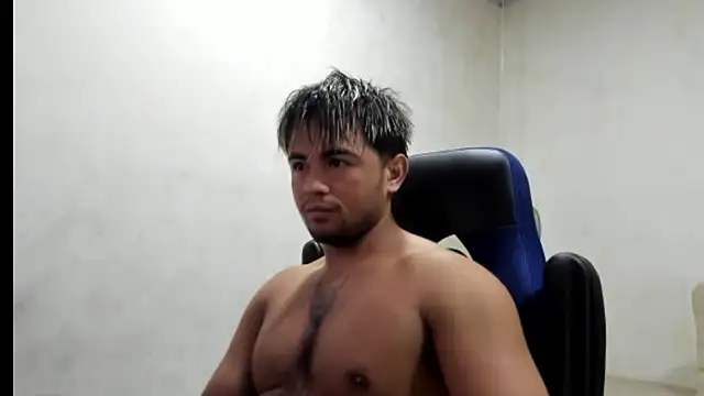 Snapshot of Bellion_grant chatting on October 20, 2:43 pm Bellion grant online show from October 20, 2:43 pm