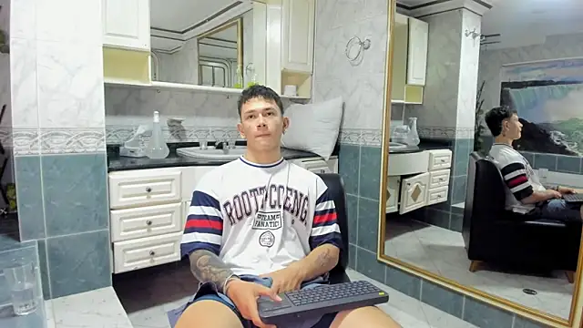 Thomas moon online show from September 24, 12:25 pm