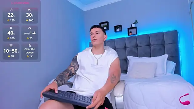 Thomas moon online show from January 12, 8:24 pm