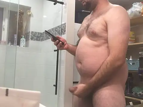 Snapshot of markylovesdesi chatting on October 24, 4:47 am markylovesdesi online show from October 24, 4:47 am