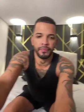 Snapshot of LickMyInk chatting on September 11, 9:36 pm LickMyInk online show from September 11, 9:36 pm