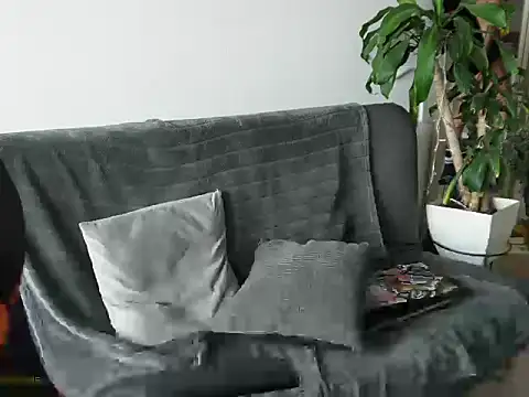 Vbenz28 online show from January 11, 3:38 pm