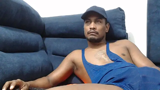 ElCaballeroNegro24 online show from April 3, 3:25 am