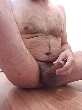 romeobravohotel online show from April 30, 9:08 pm