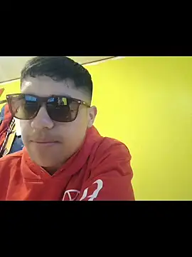 Snapshot of juanfritaa21 chatting on October 10, 2:44 pm juanfritaa21 online show from October 10, 2:44 pm