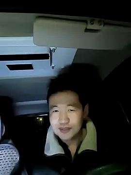 huanhuanaaaaa online show from March 11, 12:23 pm