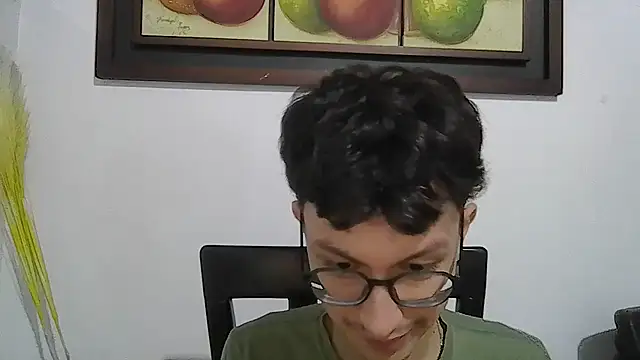 Snapshot of Kevintdx chatting on October 25, 4:58 am Kevintdx online show from October 25, 4:58 am