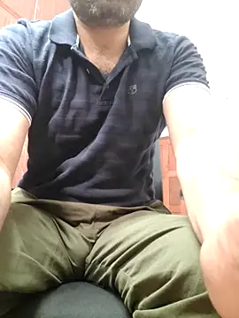 Snapshot of hairysub_india@xh chatting on October 23, 9:46 am hairysub indiaxh online show from October 23, 9:46 am