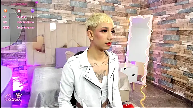 CYRUS TAY online show from May 23, 12:54 pm