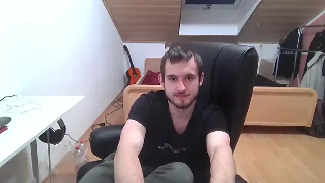 Bez3ybik online show from October 17, 10:47 pm