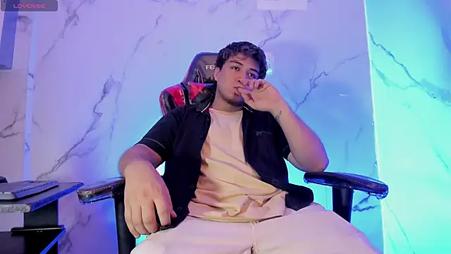 juanmechanic  online show from March 28, 3:12 pm