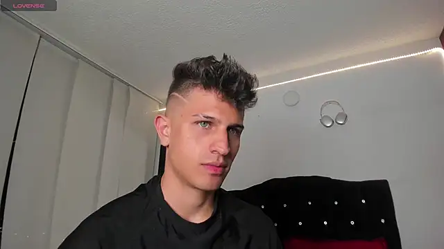 kevin ahss online show from October 9, 12:04 am