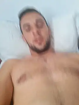 Necunoscutul001 online show from September 29, 12:35 pm