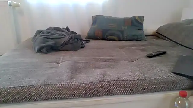 XLBarehengst online show from March 31, 3:47 pm