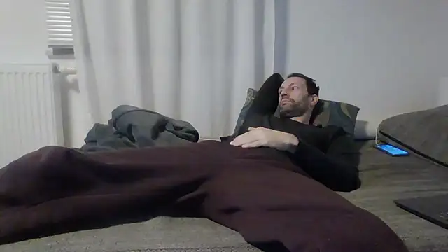 XLBarehengst online show from January 5, 8:12 pm