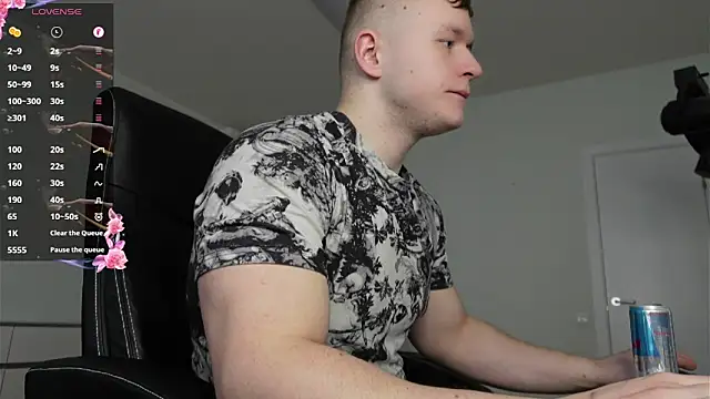 Richard Dullas online show from April 5, 1:18 pm