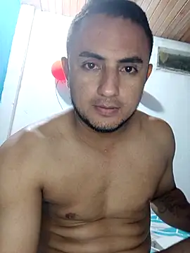 Snapshot of Geral_Yeraldyn09 chatting on September 29, 4:22 am Geral Yeraldyn09 online show from September 29, 4:22 am