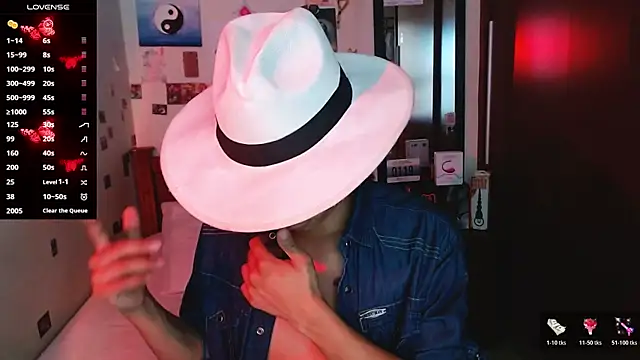 DannyPhantom555 online show from December 15, 8:28 pm