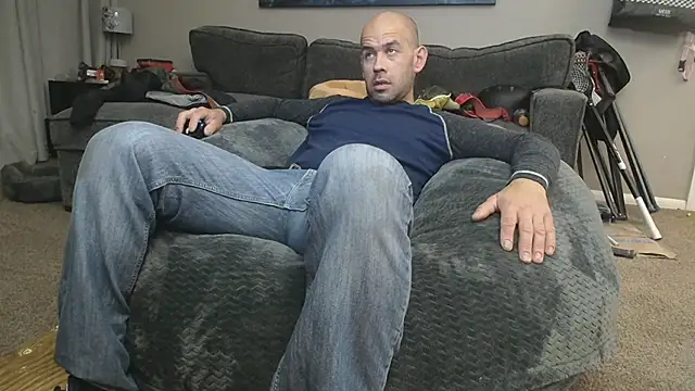 LeeCox online show from February 5, 4:03 pm