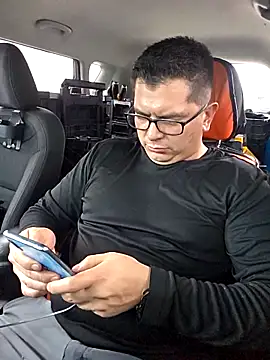 lucho8690 online show from September 25, 9:13 pm