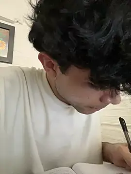 Axel-Mejia online show from April 17, 9:50 pm